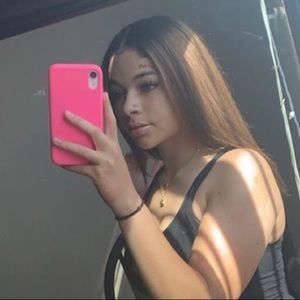 Meet your Posher, Brianna